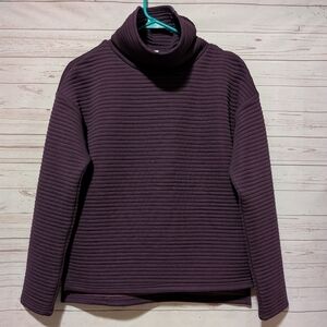 New Balance Heat Turtleneck Funnel Neck Ribbed Women's Purple Pullover Sweater